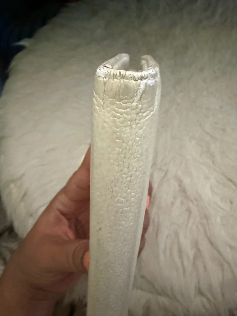 Authentic Vintage Chanel White Wallet - Picture 9 of 16